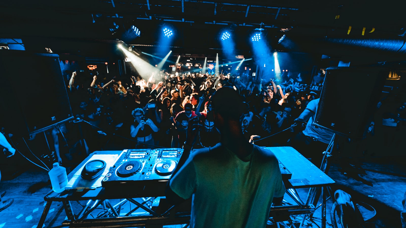 Wat is het vermogen van Afrojack in 2026?